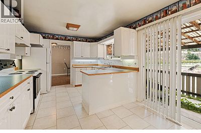 3219 River Road Keremeos Photo 18