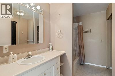 3219 River Road Keremeos Photo 27