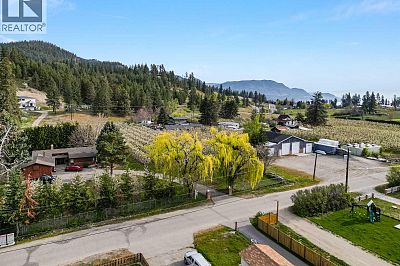 4977 Elliott Avenue Peachland Photo 5