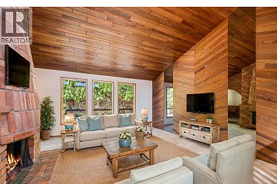 4977 Elliott Avenue Peachland Photo 12